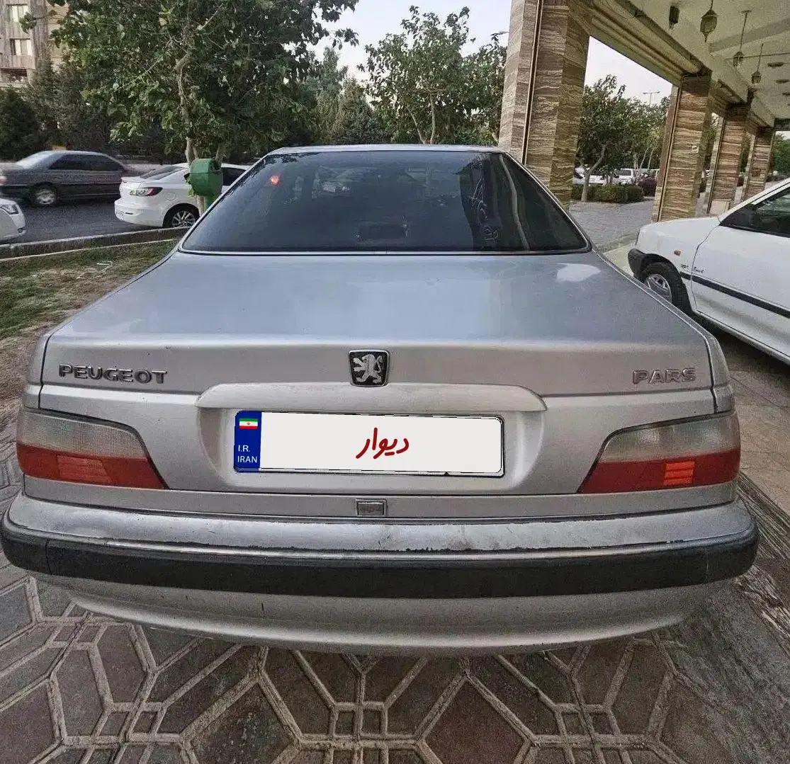 پژو پارس ۸۵ بدون رنگ آفتاب سوختگی و ضربه|خودرو سواری و وانت|اصفهان, سپاهان‌شهر|دیوار