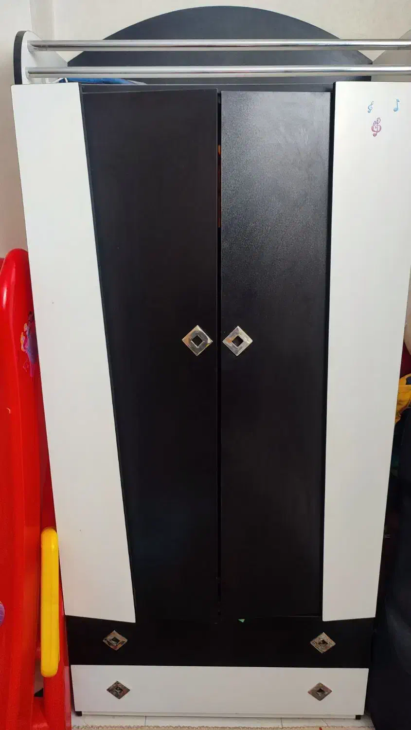 سرویس خواب نوجوان ۴تکه با خوشخواب|تخت و سرویس خواب|اصفهان, باب الدشت|دیوار