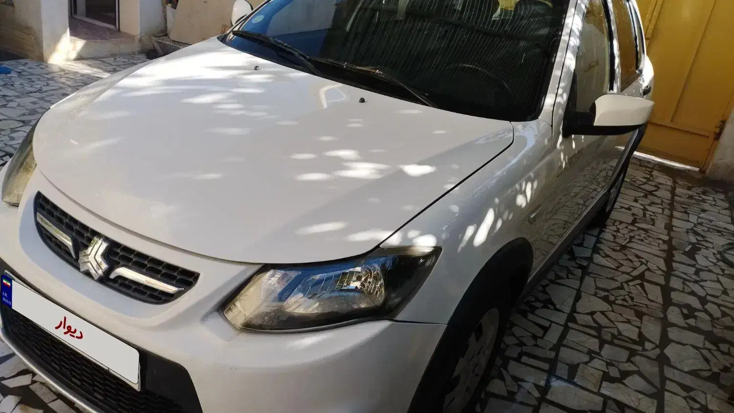 کویک سفید|خودرو سواری و وانت|شیراز, فرگاز|دیوار