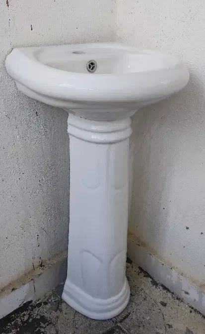 روشویی بدون خط و خش و شکستگی|لوازم سرویس بهداشتی|سنندج, |دیوار