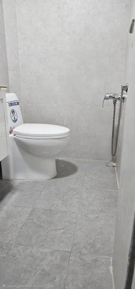 ۵۵مترشهران شمال خ یکم فول روبه آفتاب بالکن آسانسور