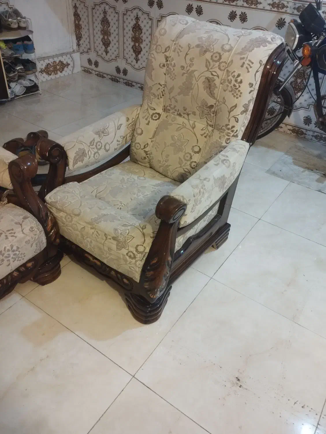 مبل سالم تمیز باتخفیف|مبلمان خانگی و میز عسلی|اسدآباد, |دیوار