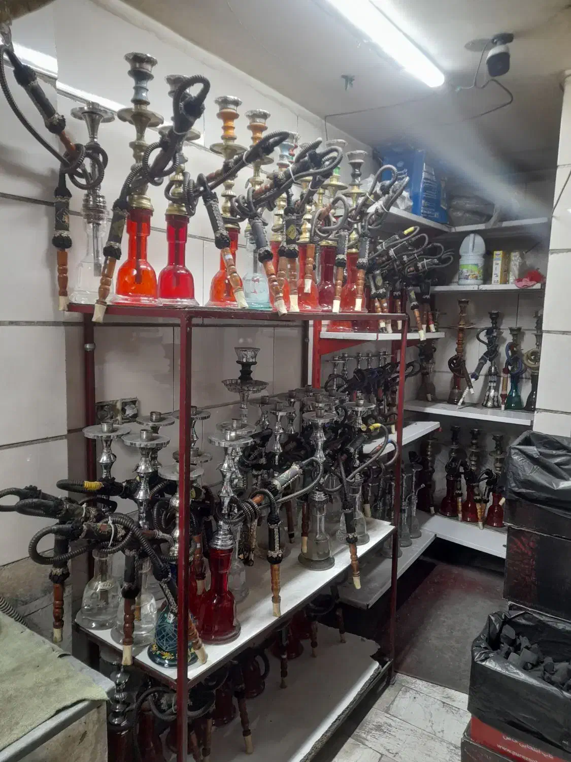 سری زن قهوه خانه|استخدام خدمات فروشگاه و رستوران|تهران, افسریه شمالی|دیوار