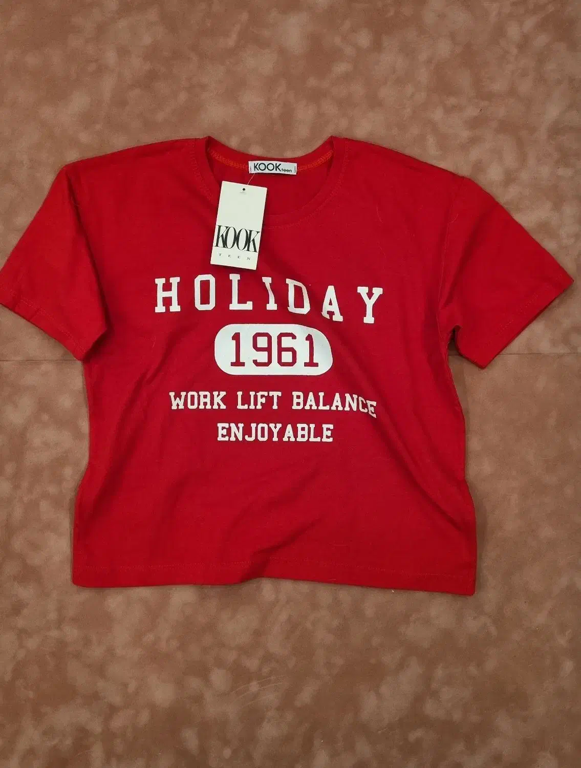 کراپ تک قرمز|لباس|تهران, مجیدآباد|دیوار