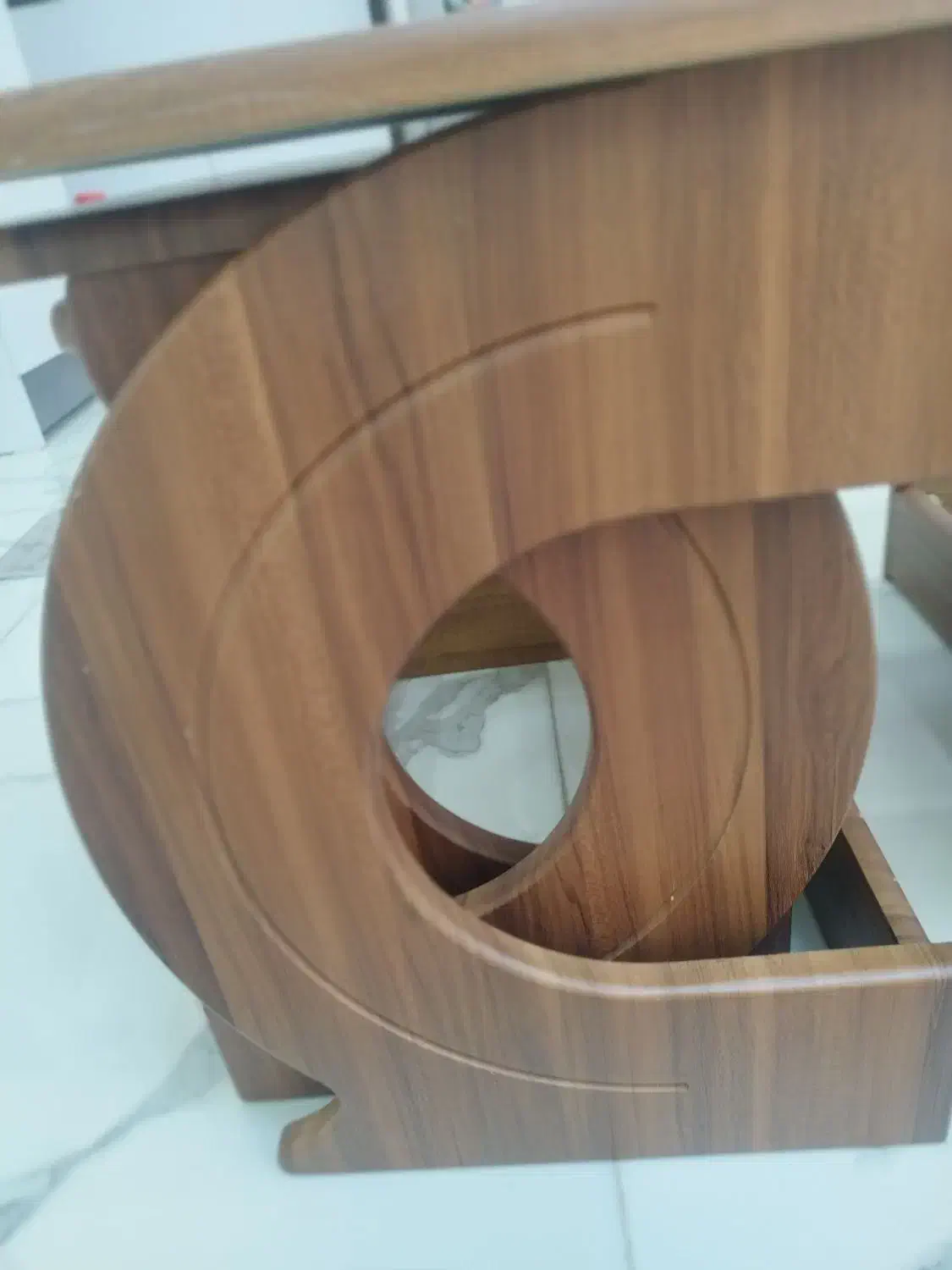 جلو مبلی و میز عسلی|مبلمان خانگی و میز عسلی|لاهیجان, طالقانی|دیوار