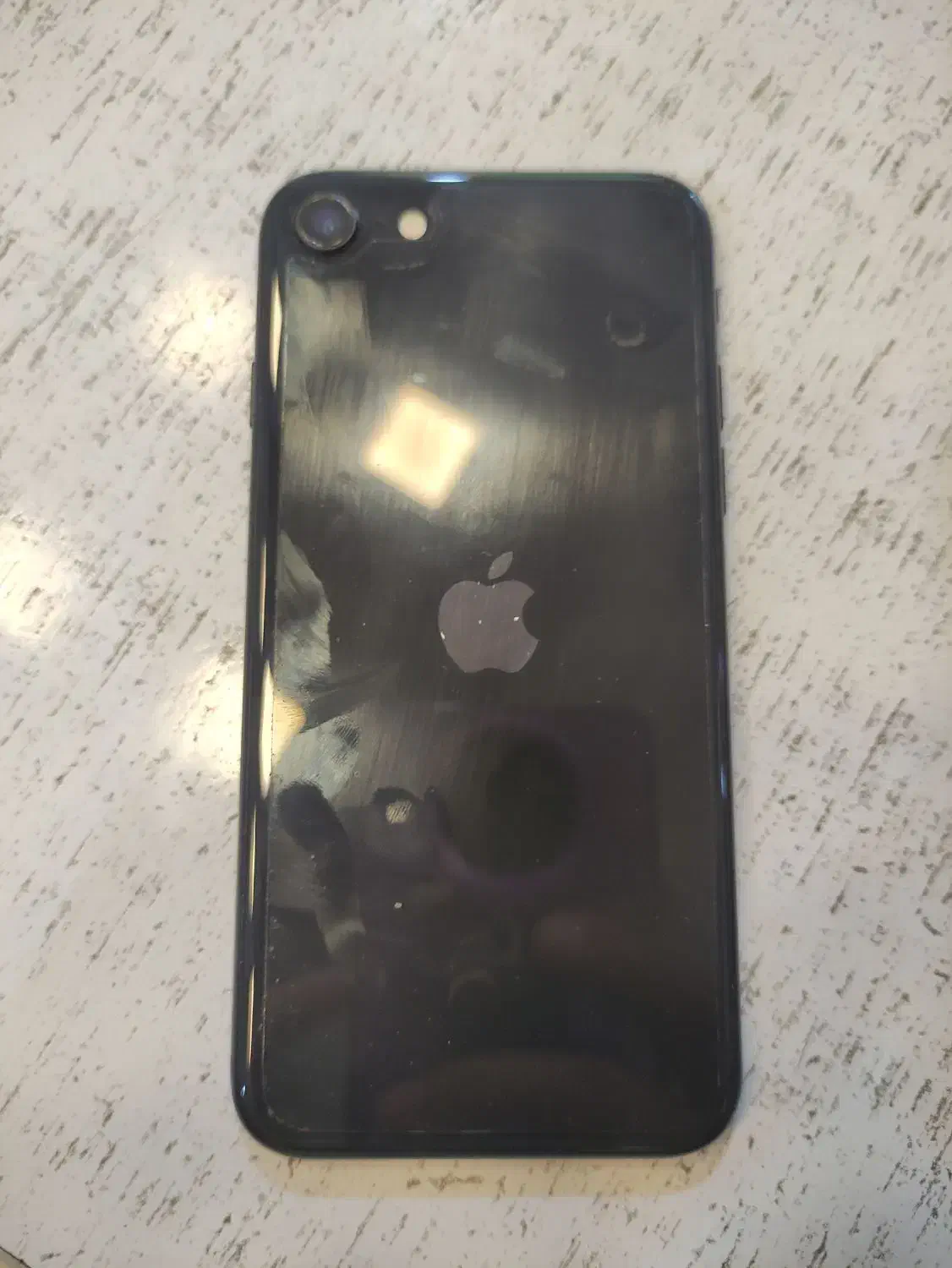 ایفون SE2020|موبایل|شیراز, ریشمک|دیوار