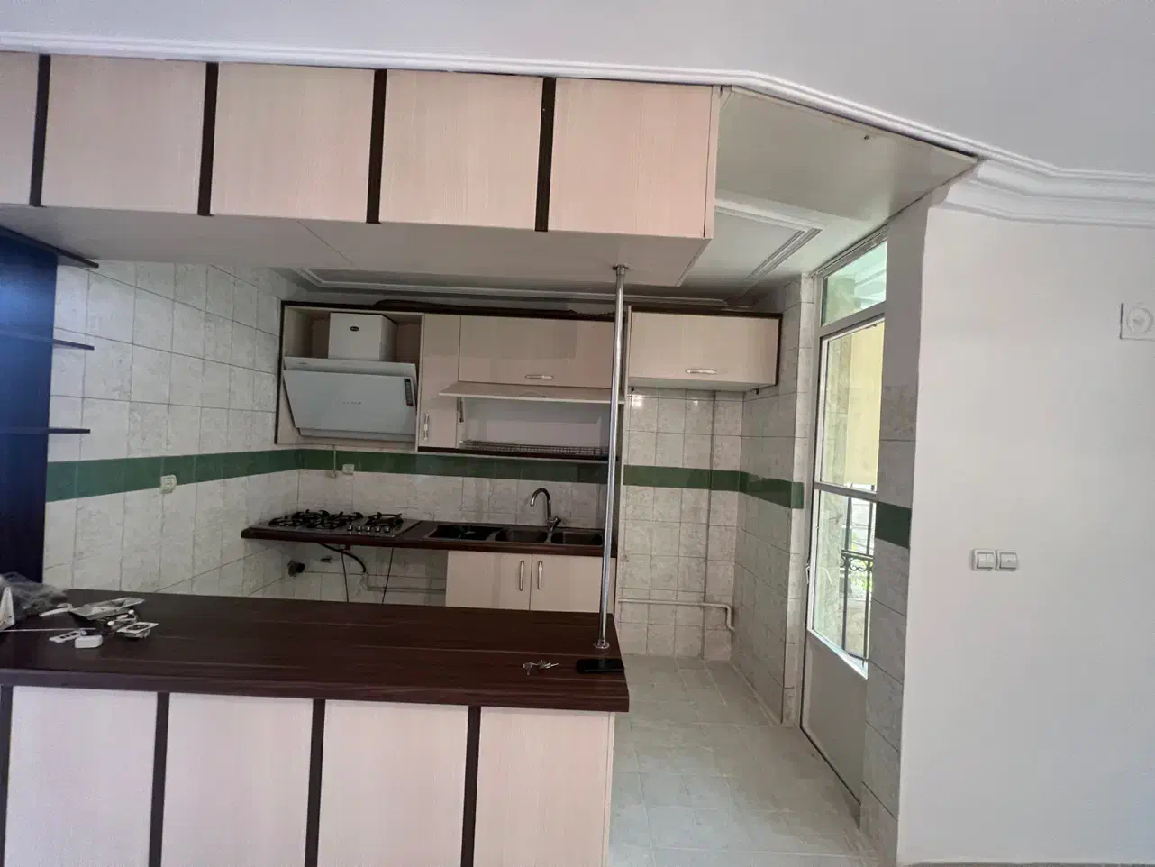 ۵۰متر پارکینگ دار دکتر هوشیار