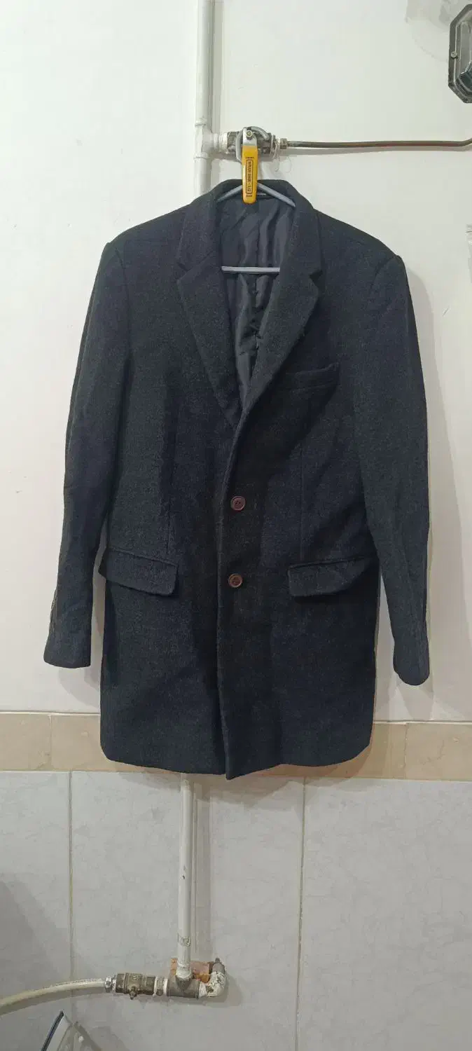 پالتو|لباس|خرم بید, |دیوار