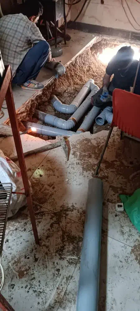 لوله کشی تشخیص ترکیدگی رفع نم با دستگاه بازسازی|خدمات پیشه و مهارت|زنجان, |دیوار