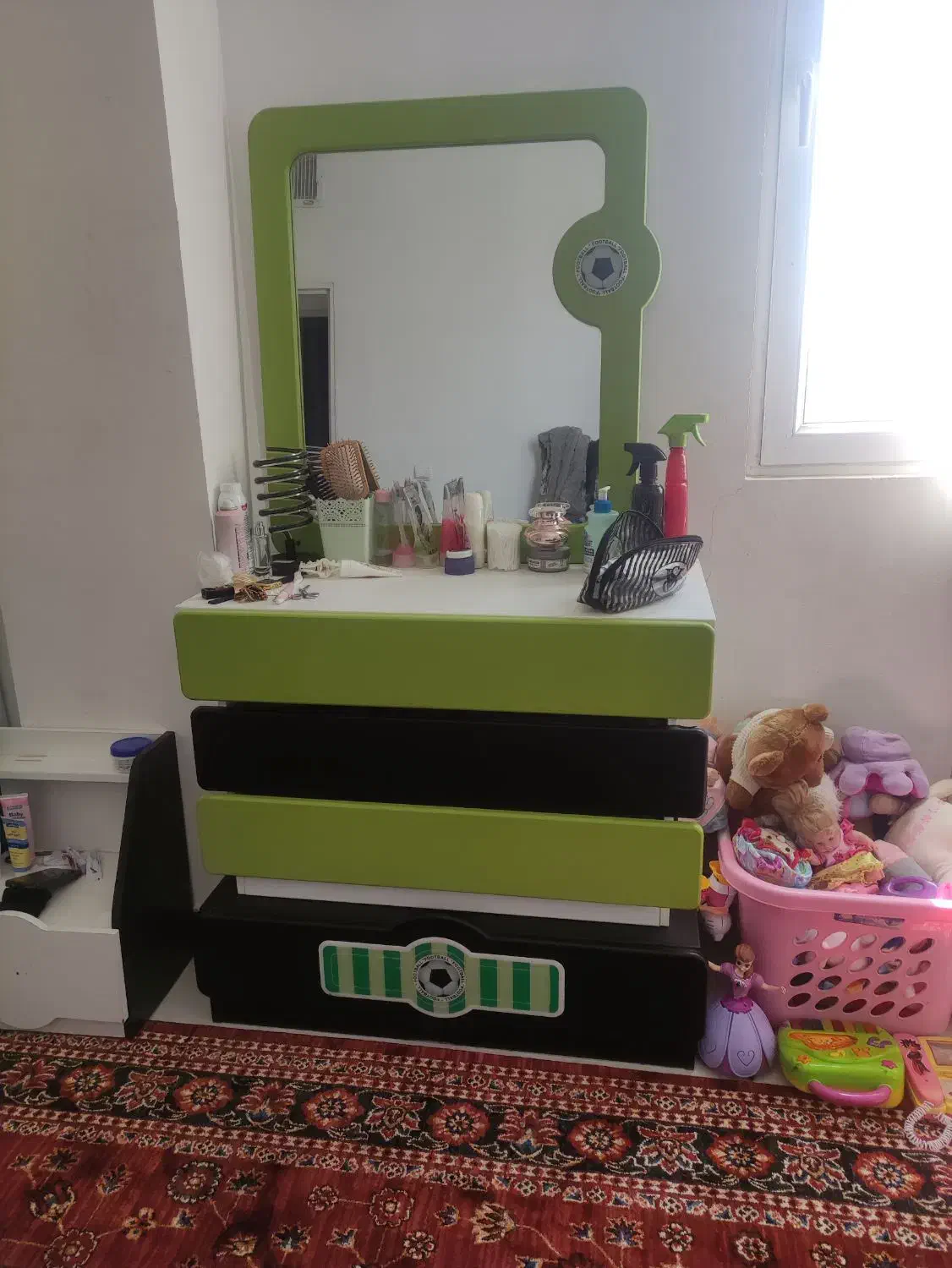 دراور درحدنو|جاکفشی، کمد، دراور|ایلام, |دیوار