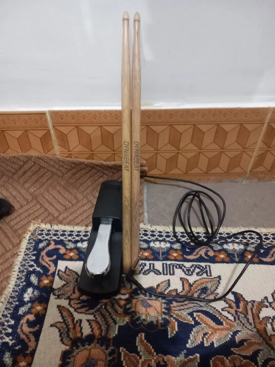 درام|درام و پرکاشن|لردگان, |دیوار