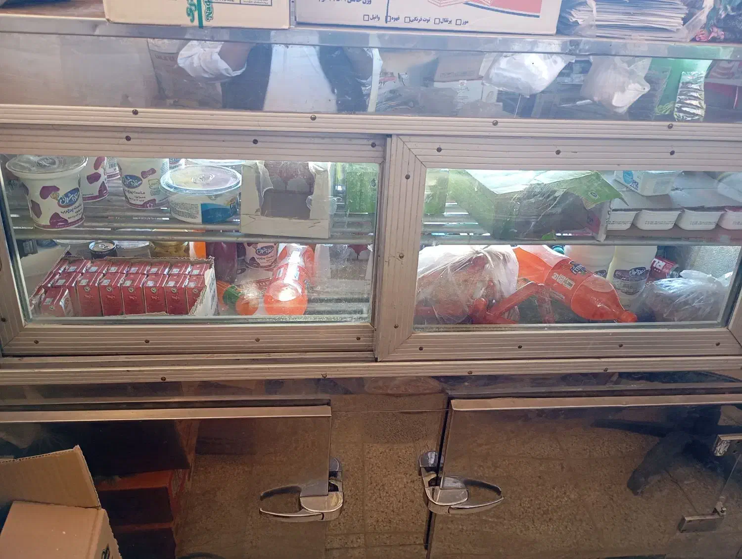 یخچال فریزر ویترینی جادار و بزرگ|فروشگاه و مغازه|سلیمان, |دیوار