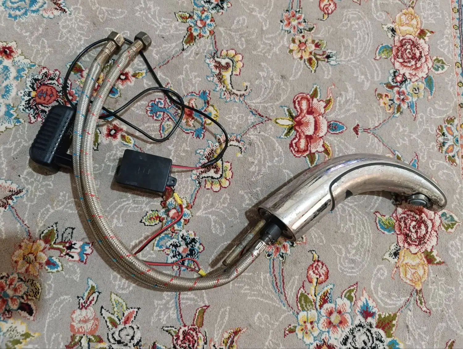 شیر چشمی کی دبلیو سی KWC اصلی|لوازم سرویس بهداشتی|هشتگرد, شهرک کوثر|دیوار