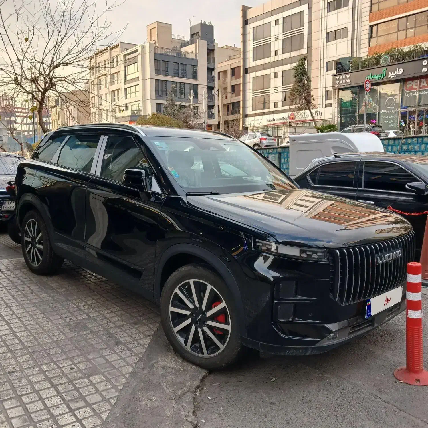 لوکانو ۷ مشکی|خودرو سواری و وانت|تهران, آسمان|دیوار