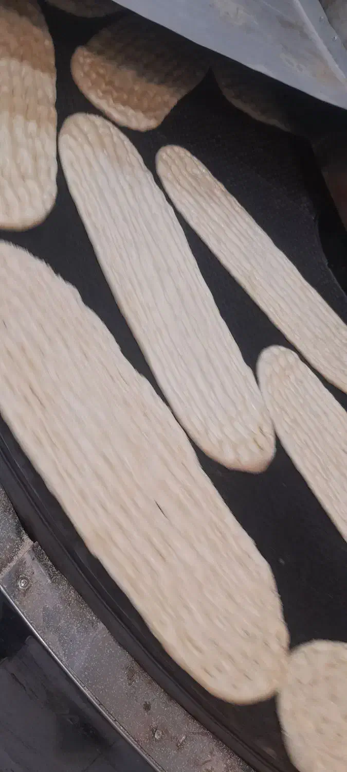 به یک وردست ماهر نان روغنی|استخدام خدمات فروشگاه و رستوران|تبریز, |دیوار