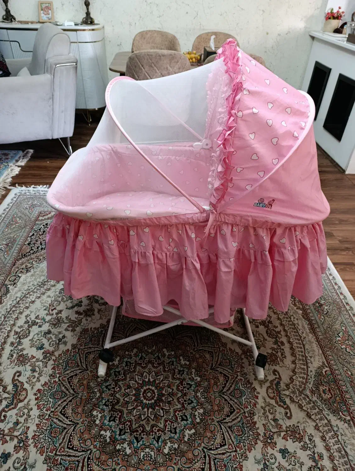 گهواره تاشو|تخت و صندلی بچه|اهواز, شهرک نفت|دیوار