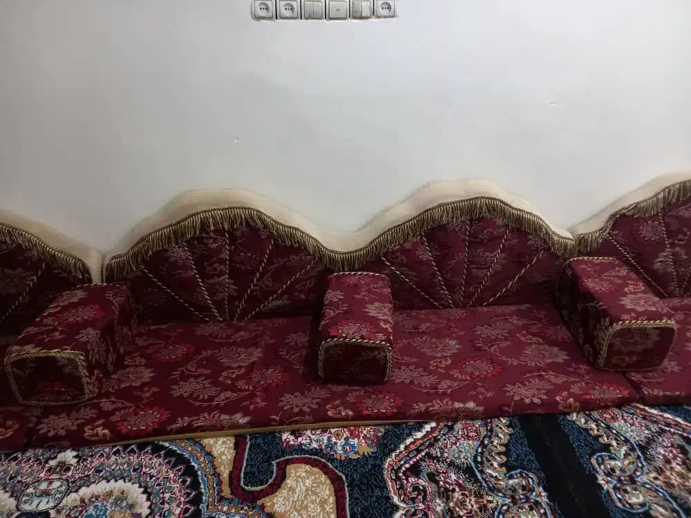 مبل خلیجی|مبلمان خانگی و میز عسلی|اهواز, کمپلو جنوبی|دیوار