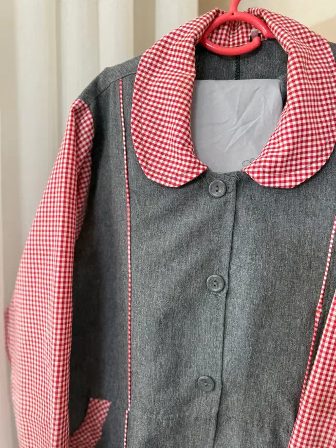 حراج دو عدد فرم مدرسه دخترانه سالم زیر قیمت|لباس|شیراز, شهرک سراج‎|دیوار