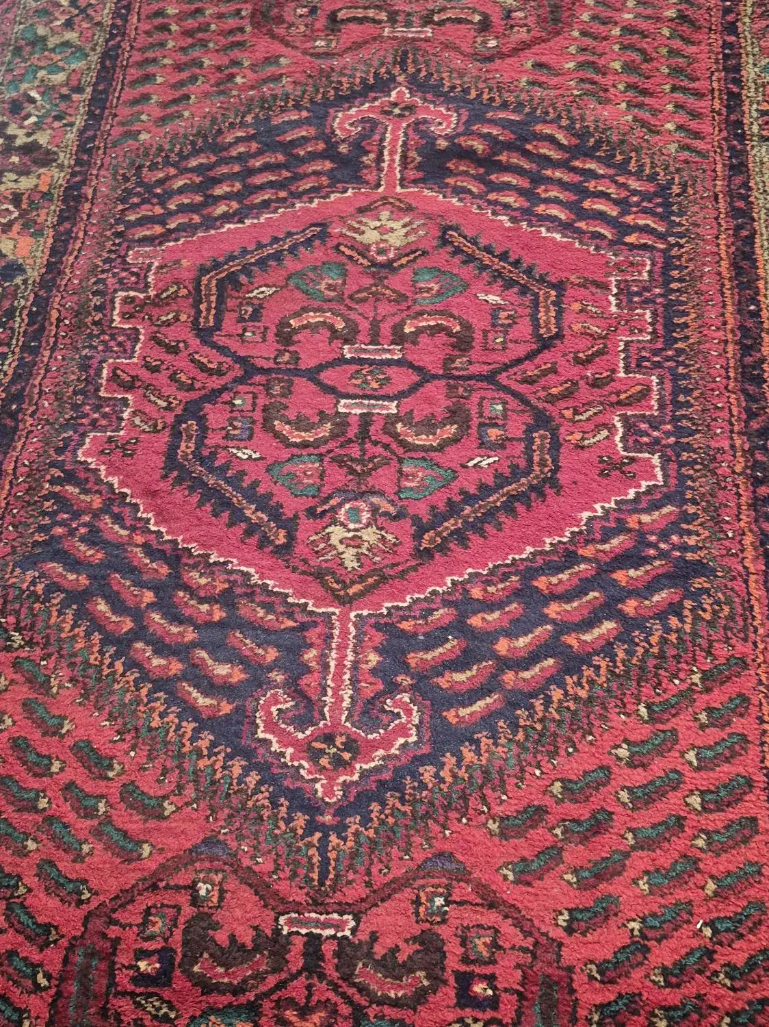 قالیچه دستباف (۷۰سال)|فرش|تهران, ازگل|دیوار