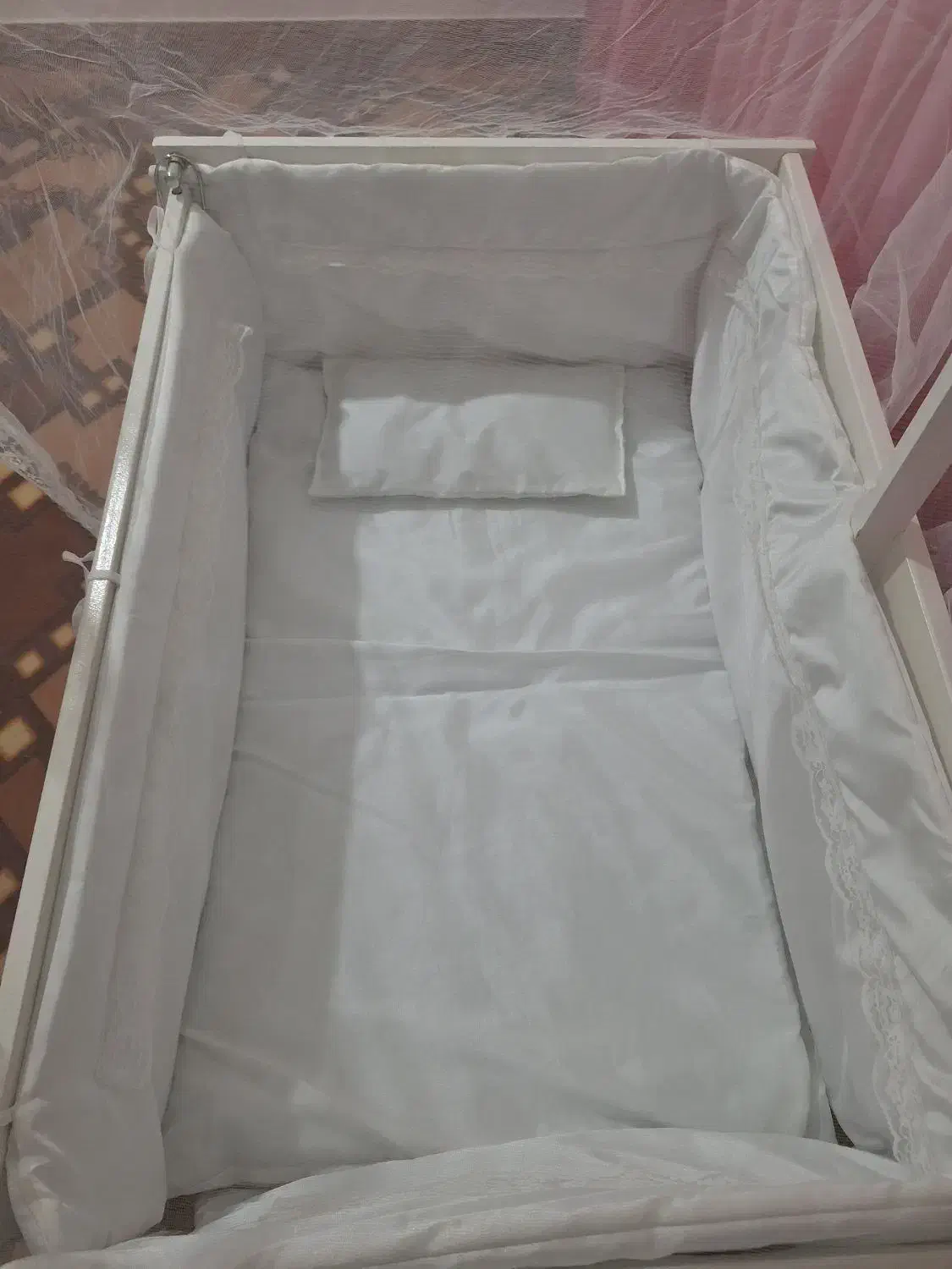 تخت کنار مادر|تخت و صندلی بچه|گنبد کاووس, |دیوار