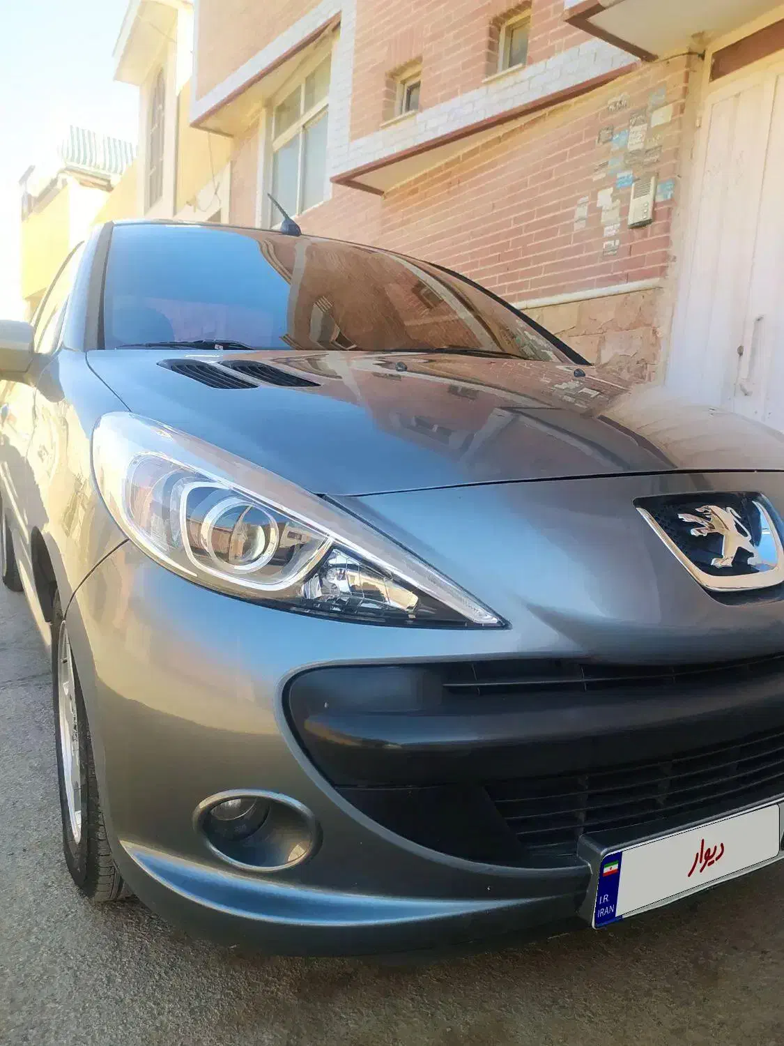 207|خودرو سواری و وانت|اصفهان, نقش جهان|دیوار