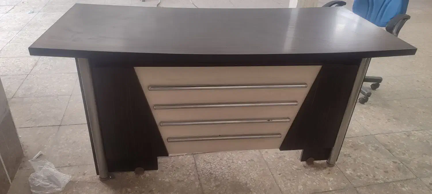 کابینت ام دی اف وپارتیشن ومیز مدیریتی|مصالح و تجهیزات ساختمان|مشهد, ایثار|دیوار