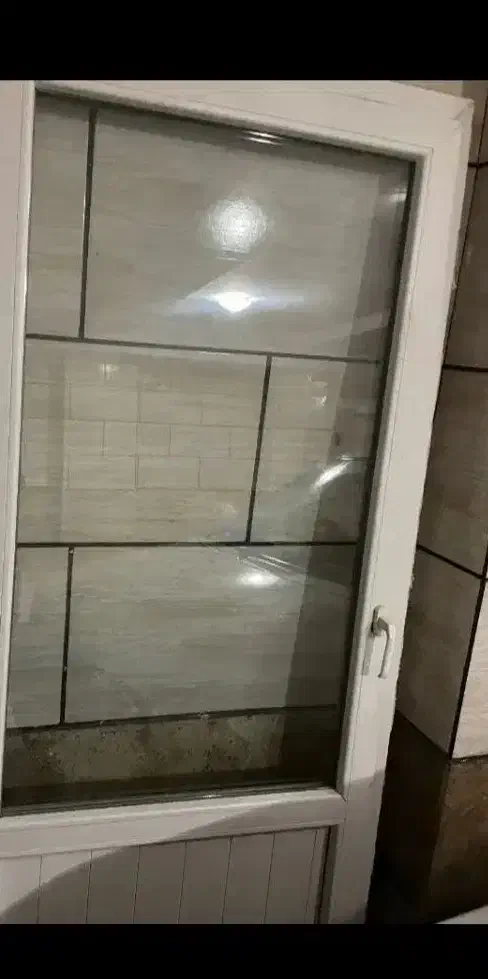 فروش درب UPVC وشیشه های دوجداره به همراه چهارچوب|مصالح و تجهیزات ساختمان|چهارباغ, |دیوار