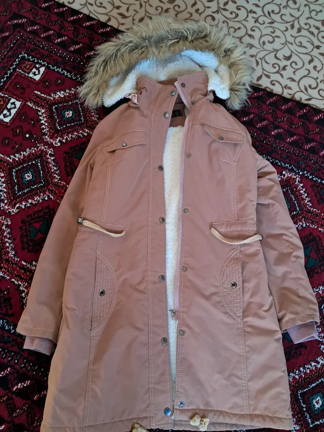 کاپشن زنانه|لباس|قائن, |دیوار