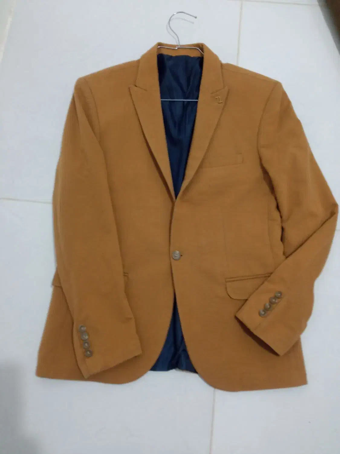 کت مردانه|لباس|سبزوار, غرب نیروگاه|دیوار