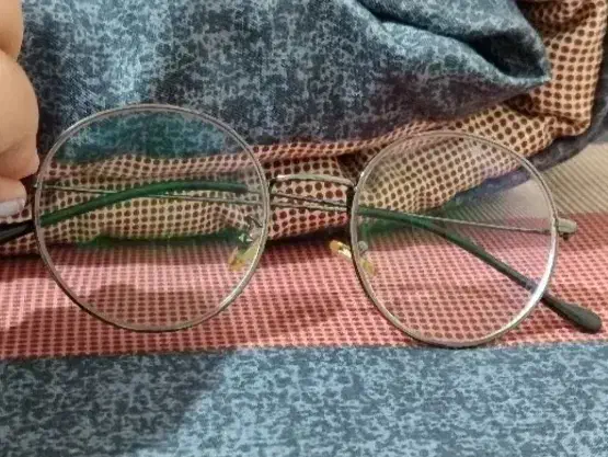 فریم عینک طبی|زیورآلات و اکسسوری|ازنا, |دیوار