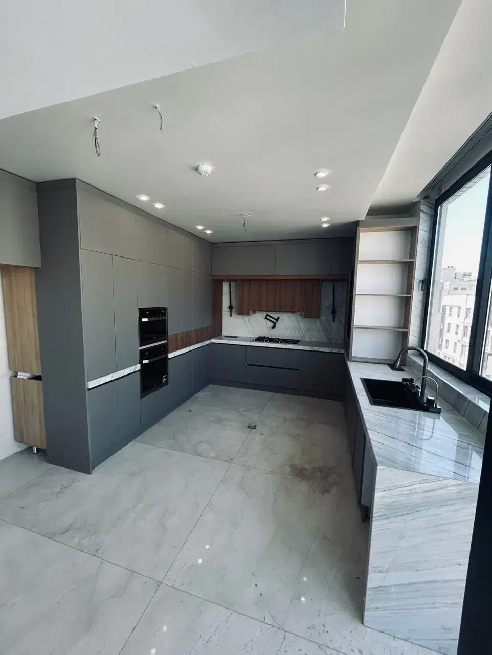 180متر3خواب‌برندمنطقه2پارکینگ‌فول‌مشاعات