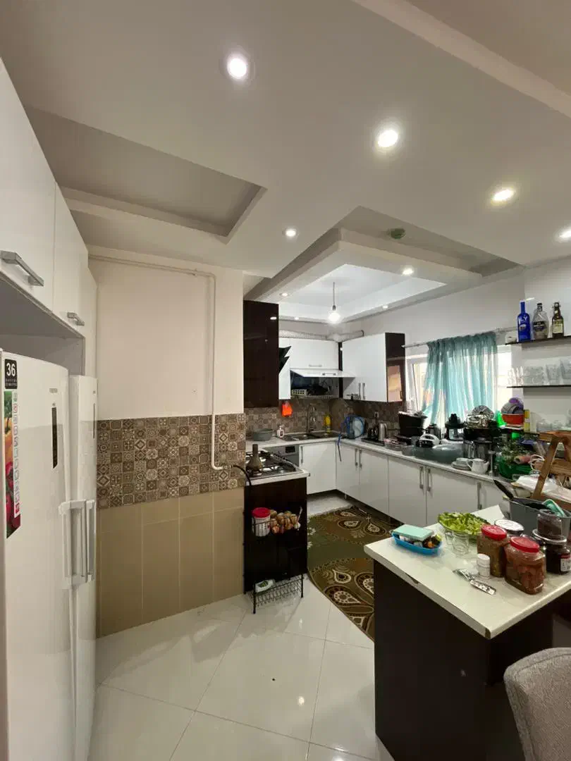 اجاره واحد ۱۰۰ متری تک واحد کاشف شرقی|اجارهٔ آپارتمان|لاهیجان, قیام|دیوار