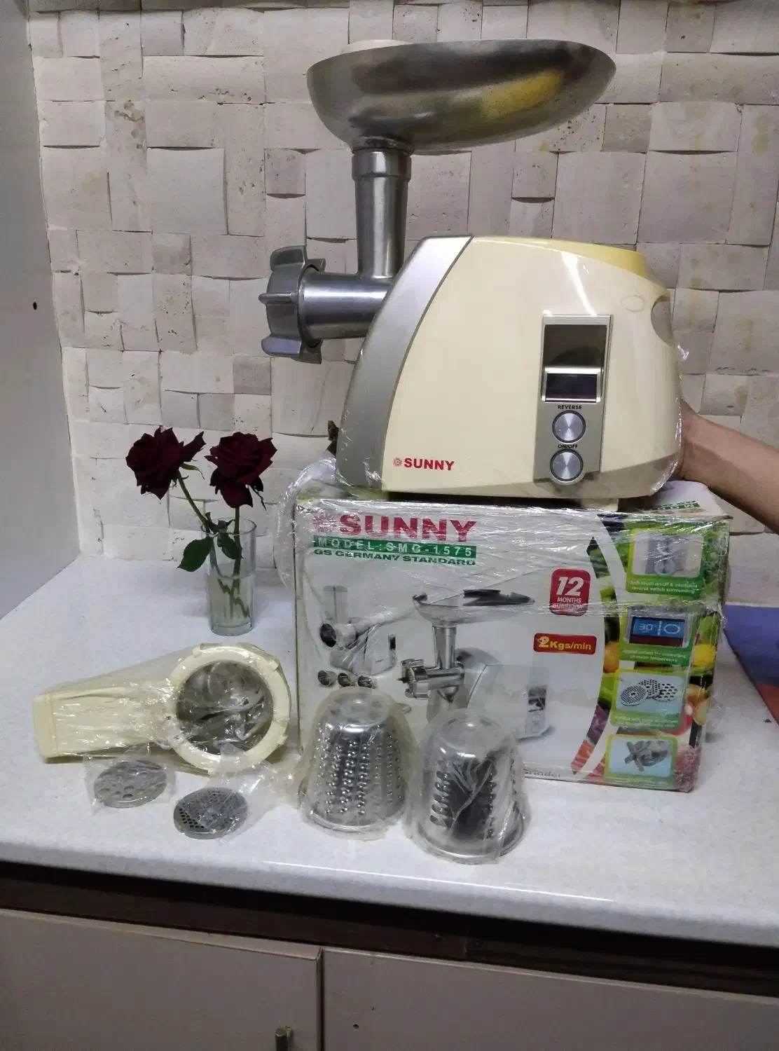 چرخ گوشت در حد نو|سایر لوازم برقی|اردبیل, |دیوار