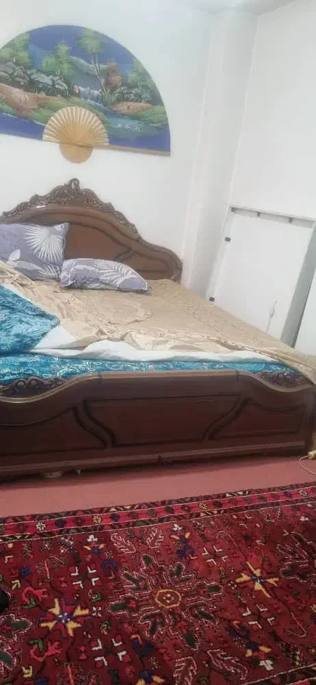 تخت خواب دو نفره  با آینه کنسول 4 کشو سالم|تخت و سرویس خواب|سهند, |دیوار