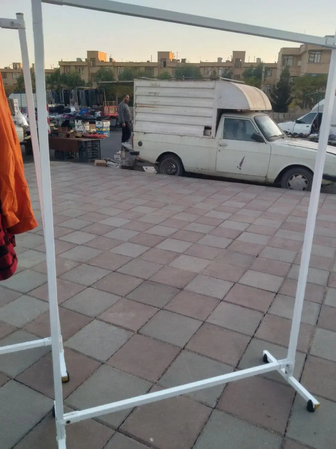 رگال لباس|بندرخت و رخت‌آویز|ساوه, |دیوار