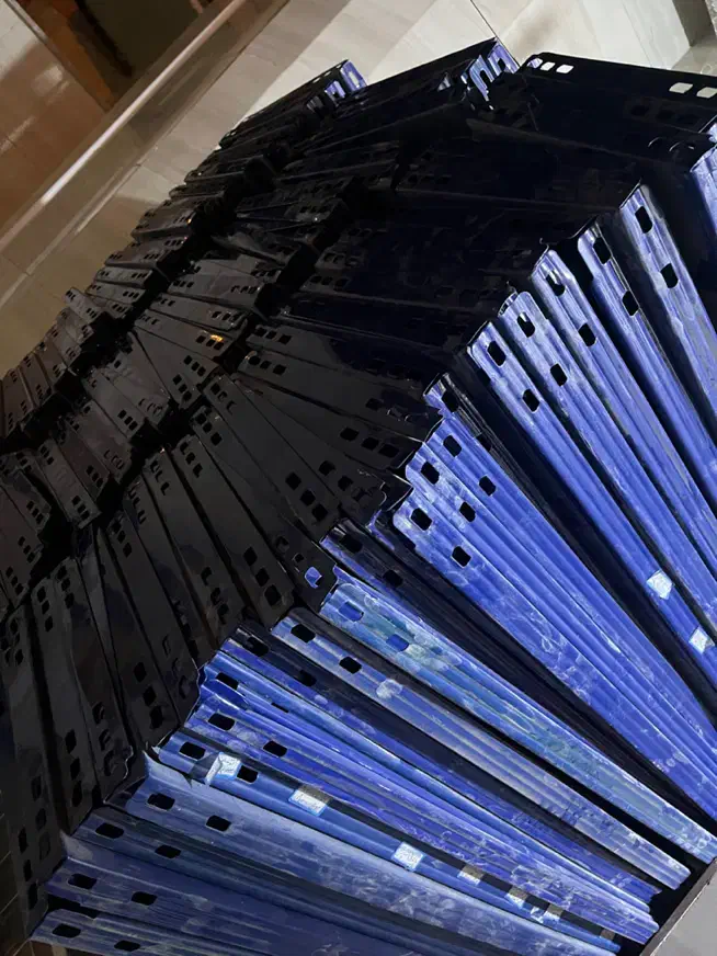 قفسه و میز برای لوازم یدکی|فروشگاه و مغازه|ایرانشهر, |دیوار