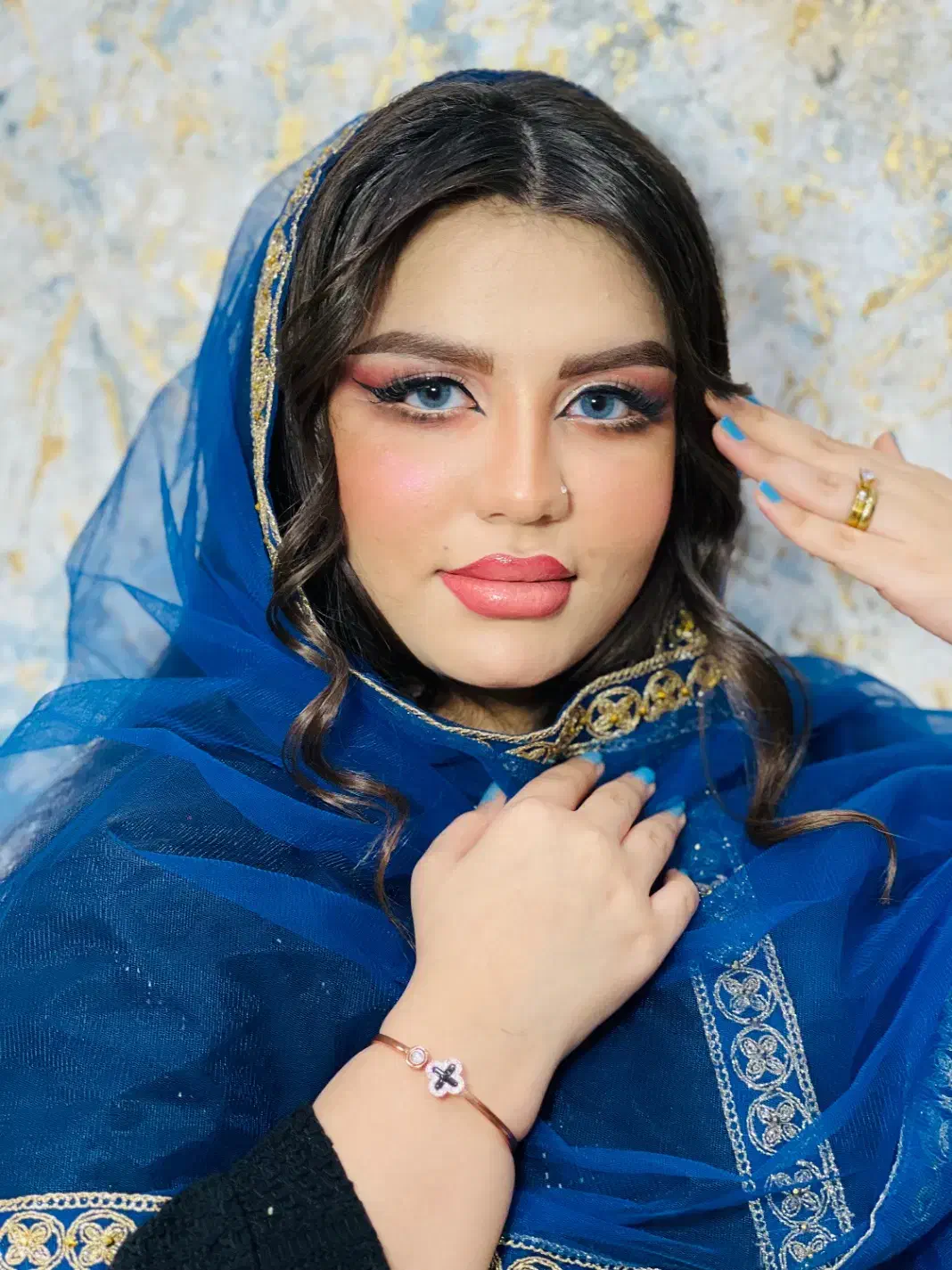 میکاپ و شینیون|خدمات آرایشگری و زیبایی|اهواز, کوی طالقانی|دیوار