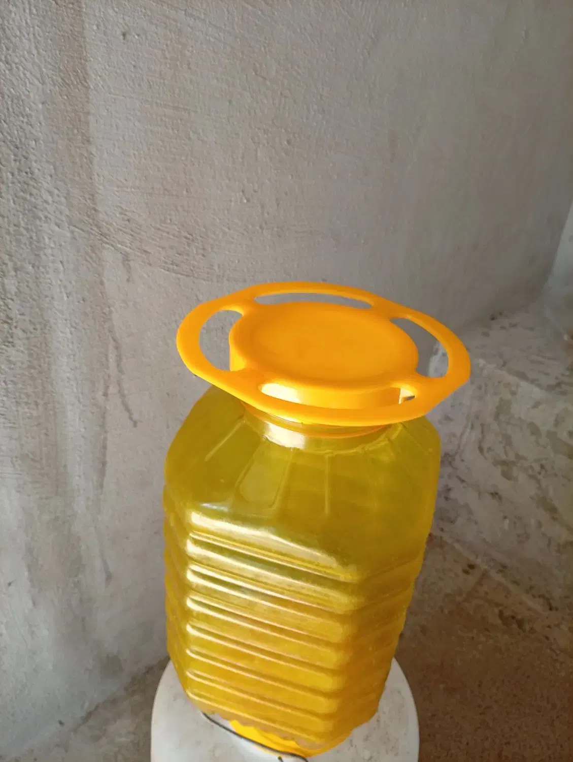 مناسب  سیر ترشی    خیارشور|ظروف نگهدارنده، پلاستیکی، یک‌بارمصرف|ماسال, |دیوار