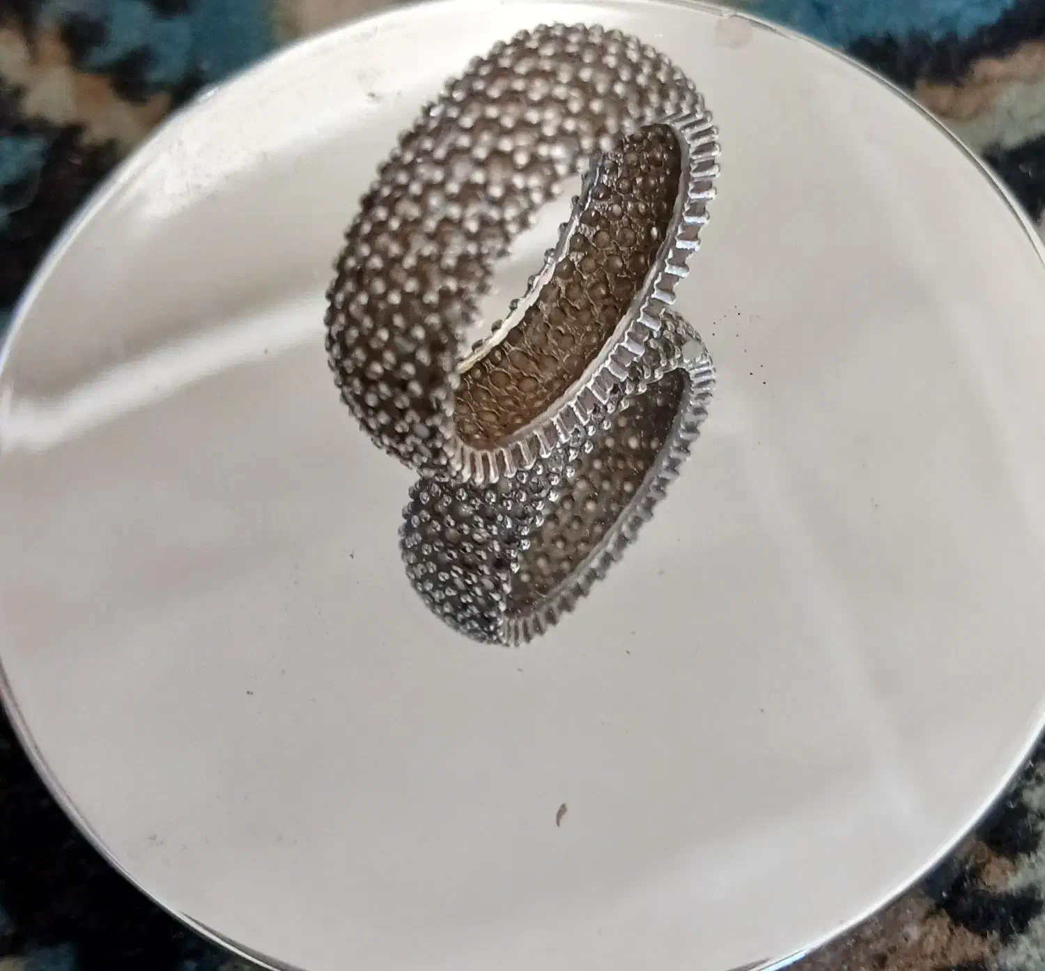 حلقه نقره|بدلیجات|فیروزآباد (فارس), |دیوار