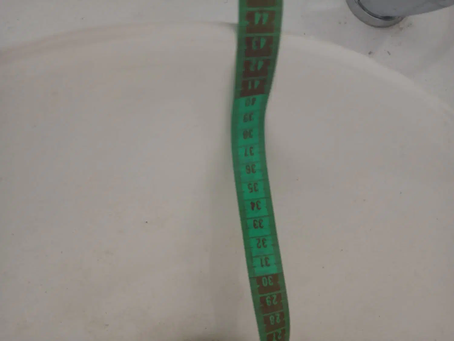 روشویی سرامیک طرح گرد|لوازم سرویس بهداشتی|خمین, |دیوار