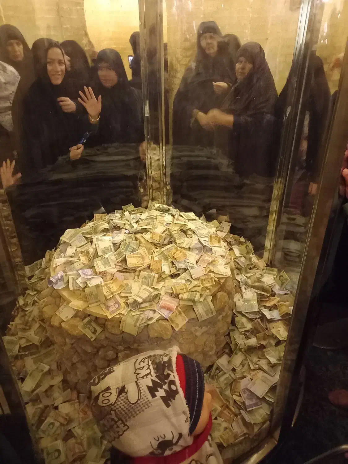 سفر زیارتی کربلا(زمینی)|تور و چارتر|تربتحیدریه, کلاته توکلی|دیوار