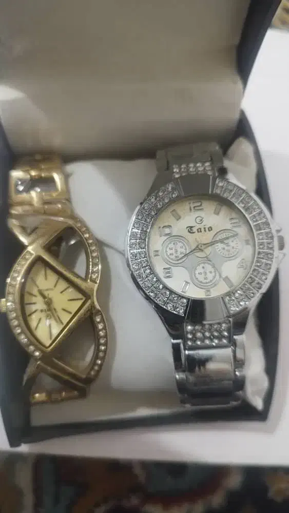 فروش عمده ساعت مچی زیر قیمت بازار|ساعت|مشهد, امام رضا (ع)|دیوار