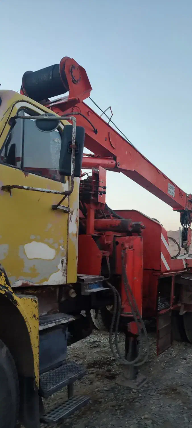 فروش ولو ده چرخ جرثقیل با دکل پالفینگر 27000|خودرو سنگین|زابل, |دیوار