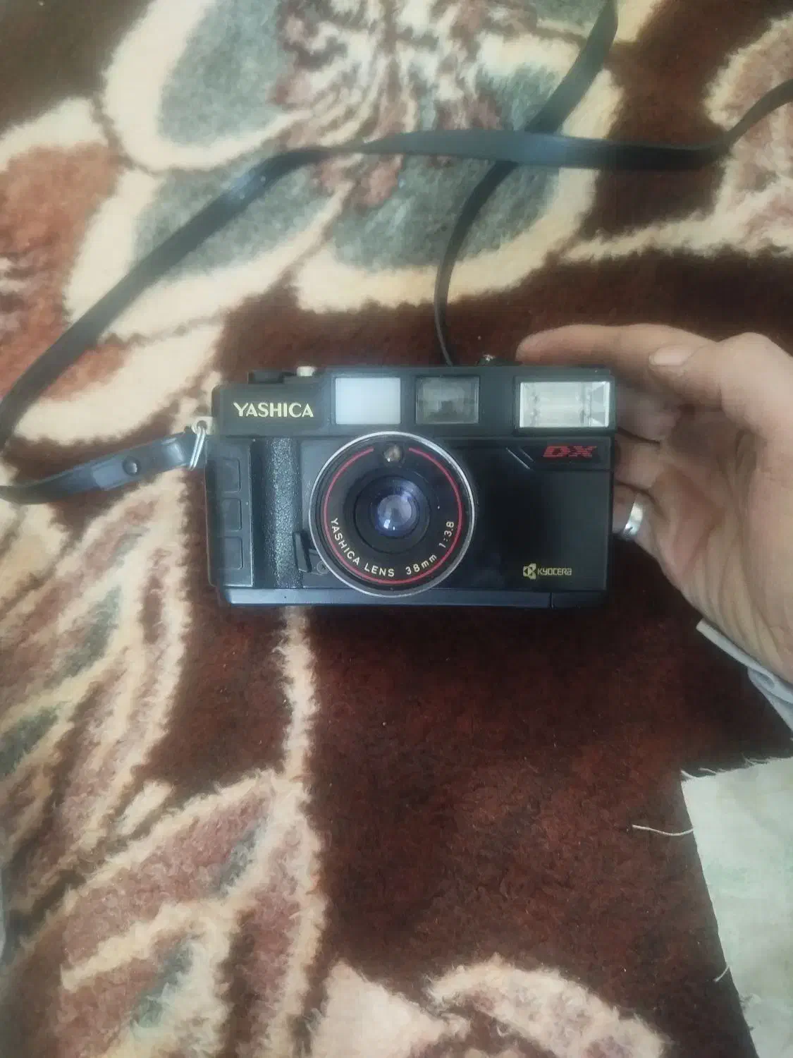 دوربین قدیمی سالم یاشوکاباکیف فابریکی وبندگردنی|دوربین عکاسی و فیلم‌برداری|گلبهار, شهر جدید گلبهار|دیوار