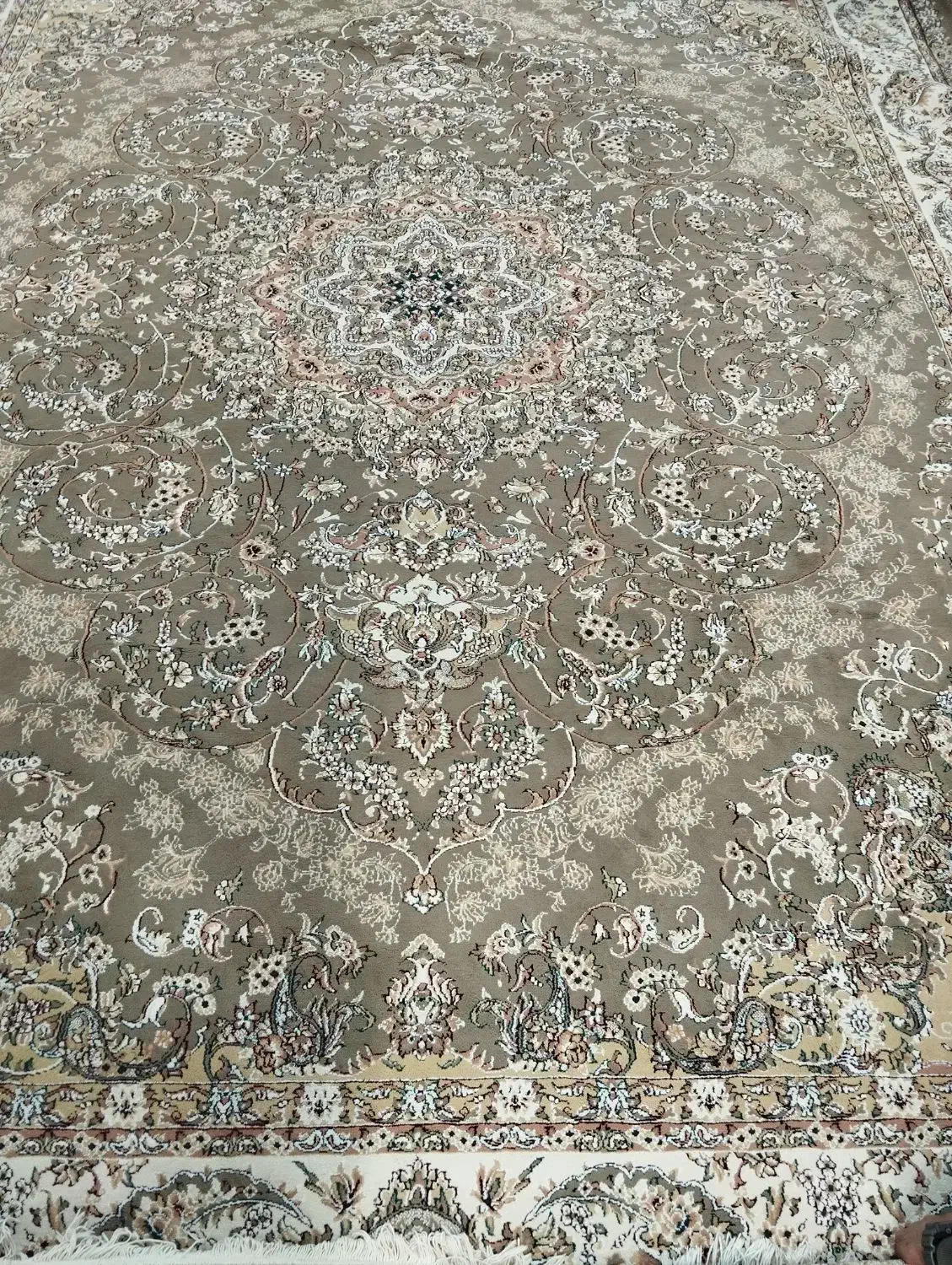 2 تخته فرش گردوی 4در3 500 شانه خیلی تمیز|فرش|مهاباد (آذربایجان غربی), |دیوار