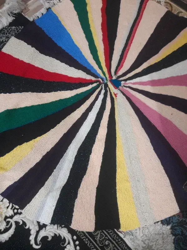 پادری بافتنی گرد  قطر یک متر|پادری|رشت, نخودچر|دیوار