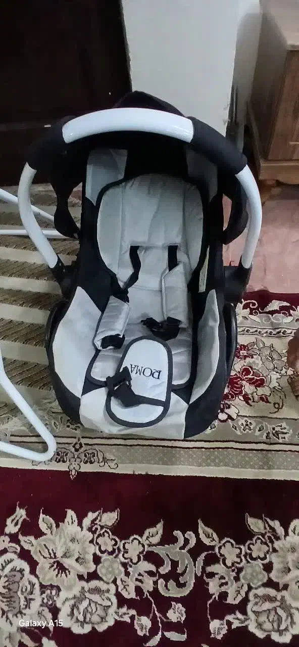 کریر وصندلی غذا خوری|کالسکه و لوازم جانبی|چهاردانگه (تهران), |دیوار