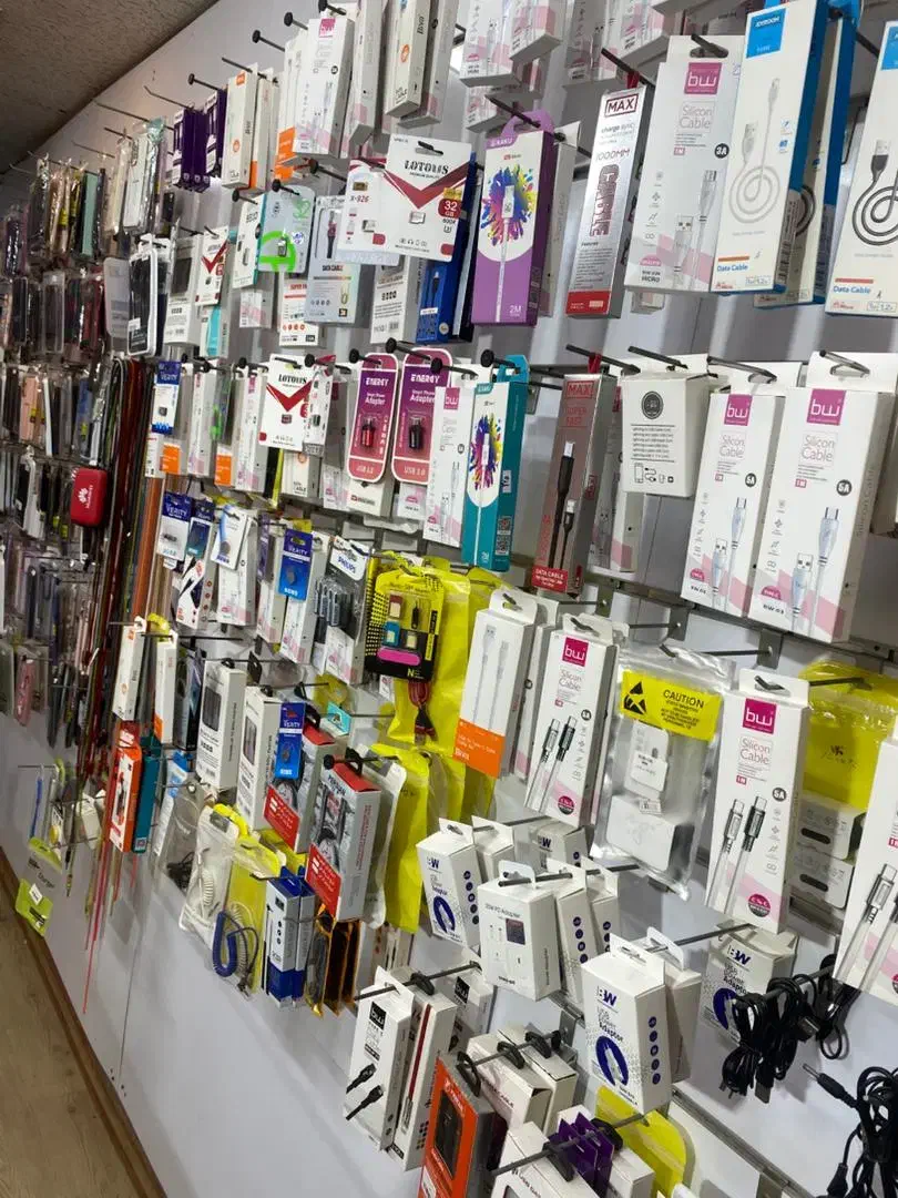 موبایل نباتی|موبایل|یزد, |دیوار