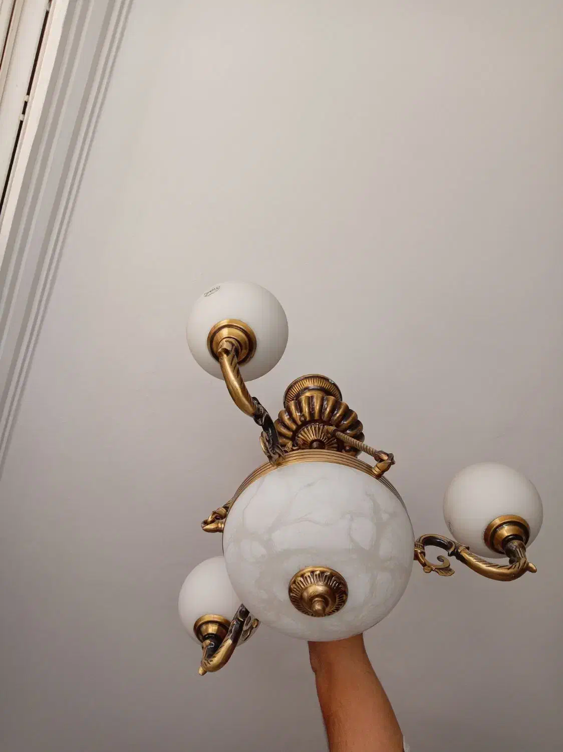 لوستر برنز|لوستر و چراغ آویز|اصفهان, جلالیه|دیوار