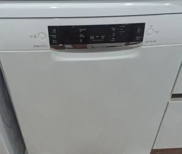 ماشین ظرف شویی بوش سری ۴المان|ماشین ظرفشویی|سقز, |دیوار